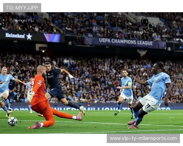 德布劳内角球传至哈兰德头球点破