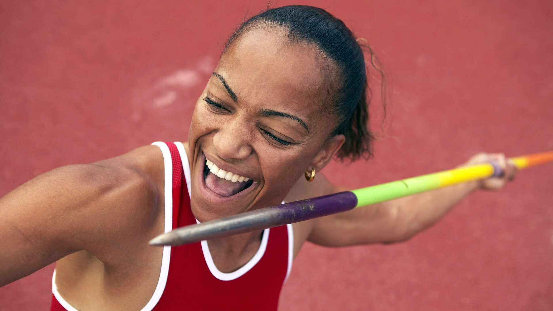 塞尔维亚女篮在欧洲锦标赛中表现优异，金牌争夺激烈白热化，塞尔维亚女蓝